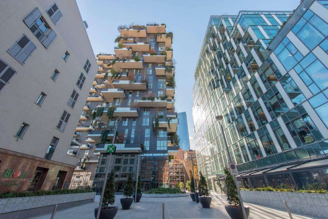 Joivy 1Br Apt In Isola With Stunning View To Bosco Verticale Milan Exterior photo